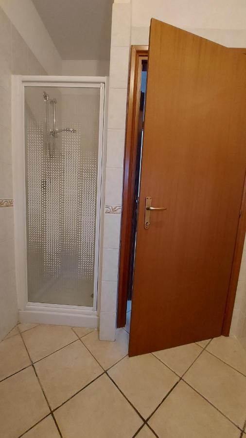Appartamento Santa Costanza Con Piscina 산빈첸초 외부 사진