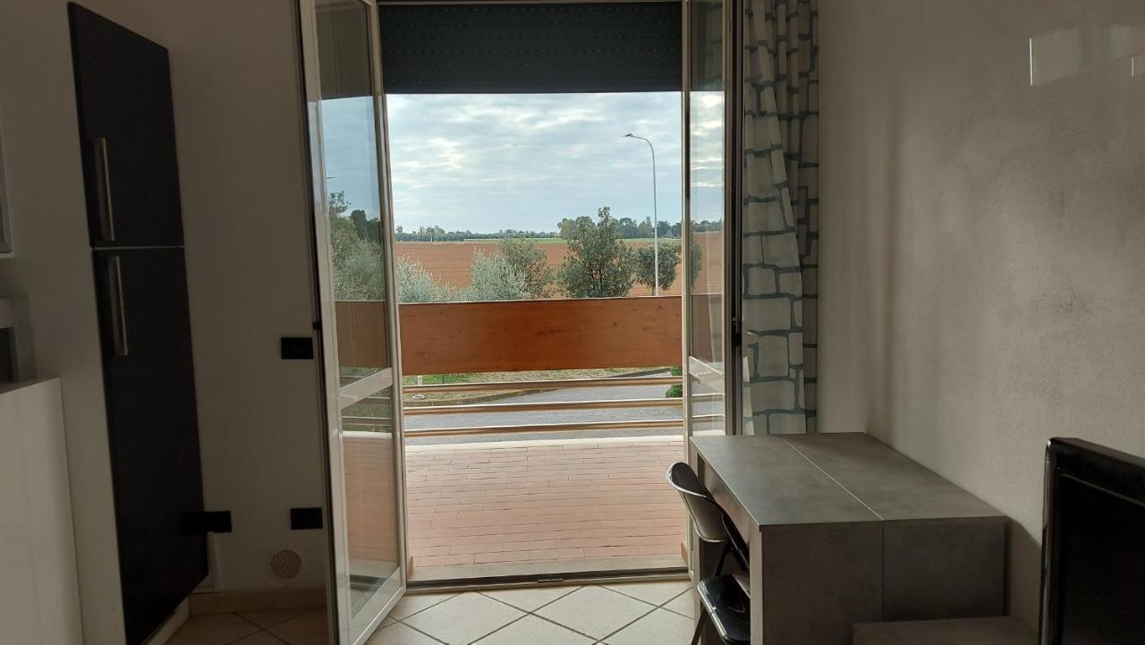 Appartamento Santa Costanza Con Piscina 산빈첸초 외부 사진